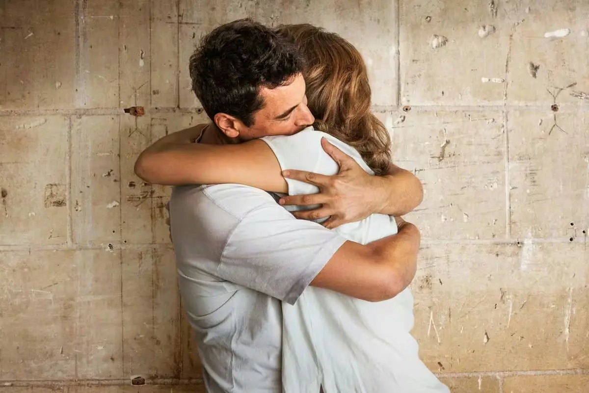 Save Your Couple… or Save Yourself