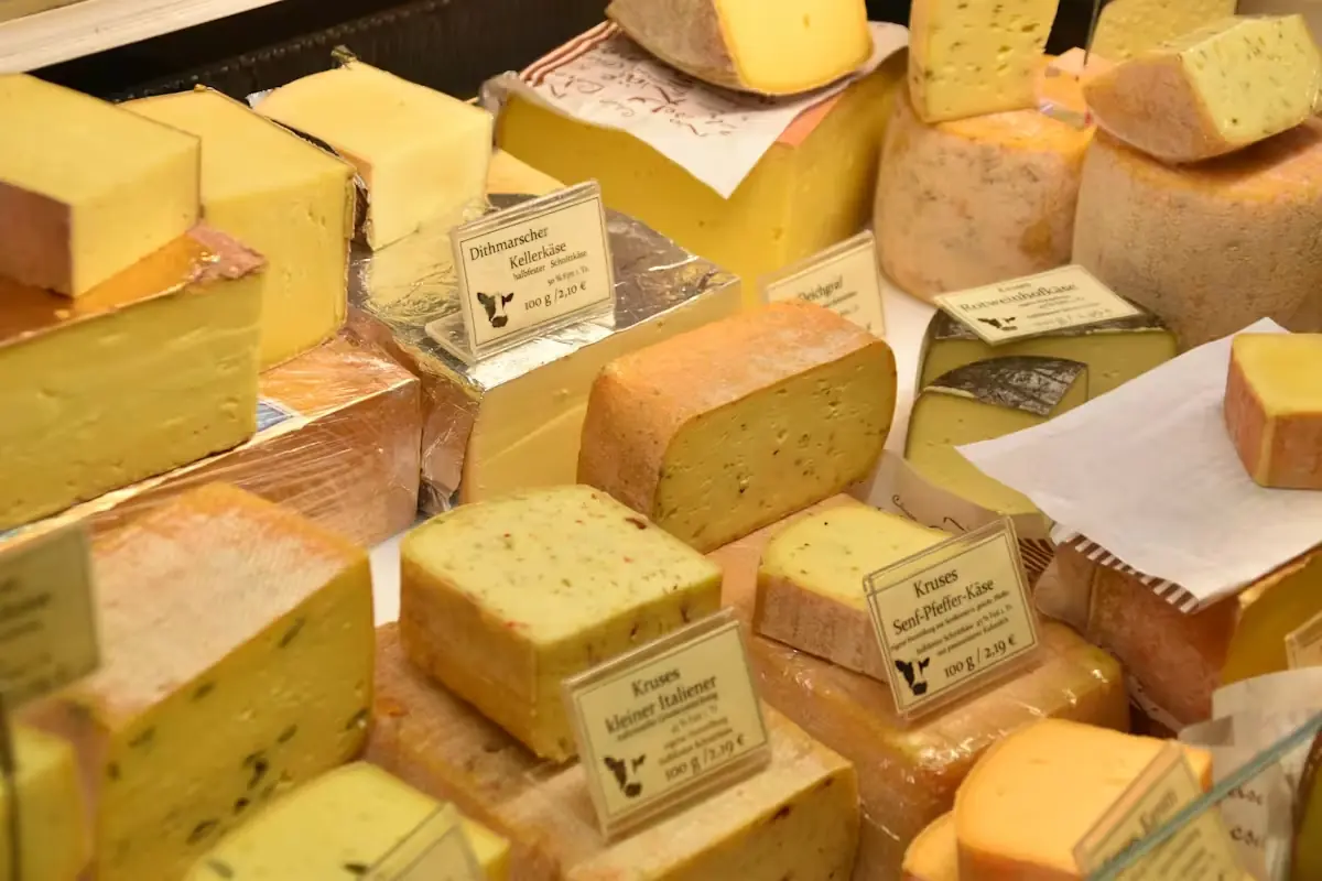 Faux fromage vs vrai fromage : ce que vous mangez vraiment